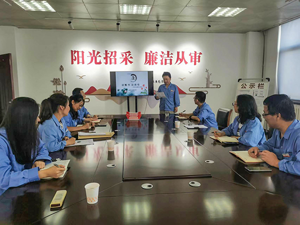 9月7日拍攝于法審廉潔文化活動(dòng)陣地，王立謙書(shū)記分享讀書(shū)心得-1.jpg